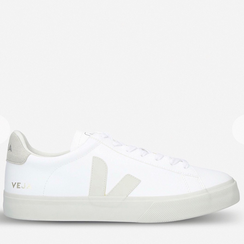 Veja Campo White Pierre Natural NIB EU 37 HTF